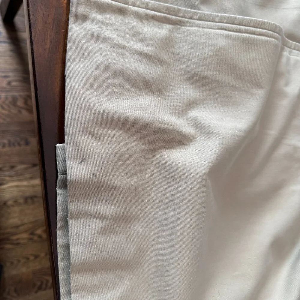 Burberrys' Trench Coat - Picture 5 of 5